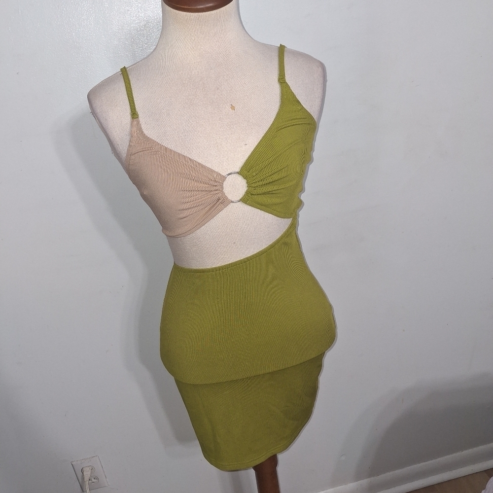 Two-Tone Green and Beige Cutout Dress- W-Sz- Small
